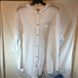Hi-Lites Women’s white hooded 3/4 sleeve with pocket button down blouse 1 X